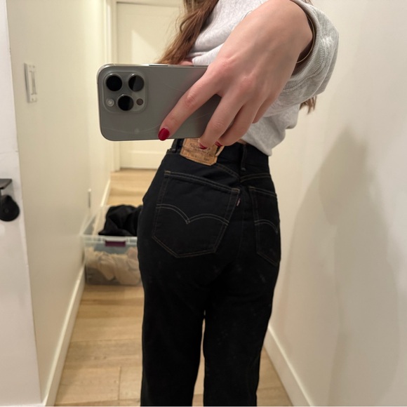 vintage black levi’s size 26 straight leg - Picture 4 of 4